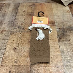 New WinWin Women's Crochet Lace Boot Knee Socks Brown Button Size 6-11
New